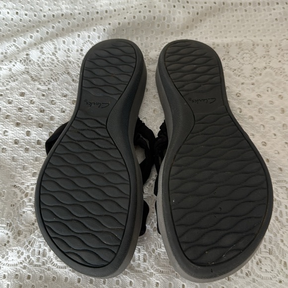 Cloudsteppers by Clarks Size 9 Black - Picture 5 of 6